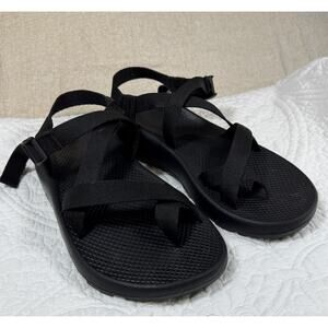 Chaco Men 10 Black Z/2 Classic Strappy Sport Sandals Outdoor Water Hiking